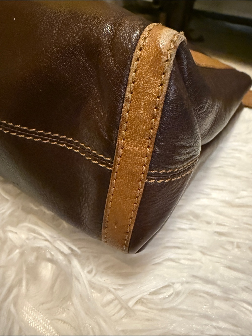 Celine Vintage Brown Leather Toiletry Bag with Tan Trim - Picture 10 of 11